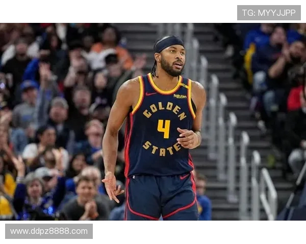 数据拆穿勇士赢球密码：科尔连招奏效，人人都是关键先生